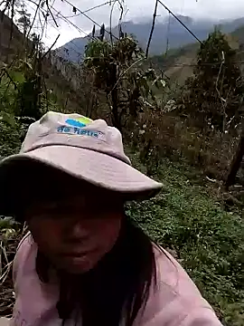 quynhkoolbae online show from 10, 3, 2026