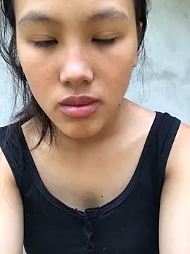 Snapshot of May_nhi chatting on 21, 9, 2025 May nhi online show from 21, 9, 2025