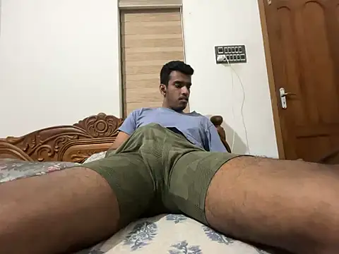 Snapshot of nivedthomas01 chatting on 11, 2, 2026 nivedthomas01 online show from 11, 2, 2026