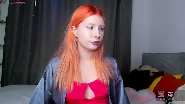 Snapshot of VelvetBlitz chatting on 16, 12, 2025 VelvetBlitz online show from 16, 12, 2025