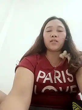 Snapshot of miumiu_00 chatting on 14, 11, 2025 miumiu 00 online show from 14, 11, 2025