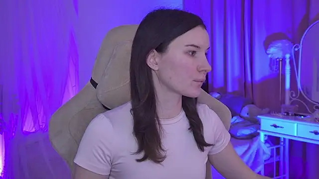 AgataWillis online show from 14, 2, 2026