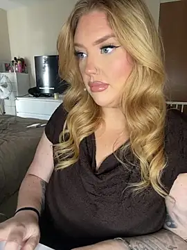 Snapshot of MysteriousMylaX chatting on 24, 9, 2025 MysteriousMylaX online show from 24, 9, 2025