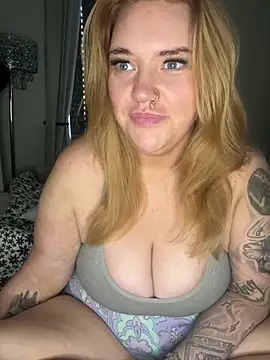 Snapshot of MysteriousMylaX chatting on 1, 11, 2025 MysteriousMylaX online show from 1, 11, 2025