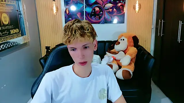 Snapshot of park_jimin1 chatting on 9, 9, 2025 park jimin1 online show from 9, 9, 2025
