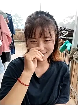 Snapshot of linda_bae00 chatting on 22, 9, 2025 linda bae00 online show from 22, 9, 2025