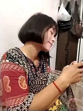 Snapshot of linda_bae00 chatting on 20, 10, 2025 linda bae00 online show from 20, 10, 2025