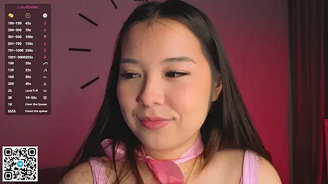 Snapshot of AlberthaEscue chatting on 28, 10, 2025 AlberthaEscue online show from 28, 10, 2025