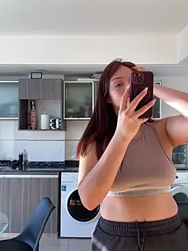 Danielaeliana online show from 30, 6, 2026