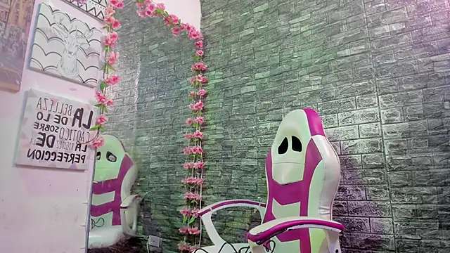 karoll  sex online show from 20, 2, 2026