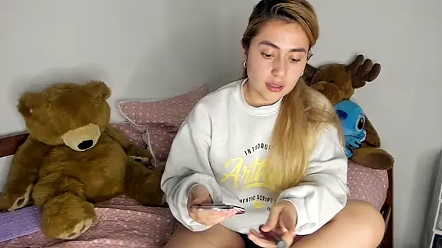 min-ji online show from 17, 4, 2026