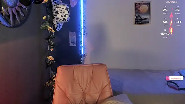 lucymagical1 online show from 8, 6, 2026