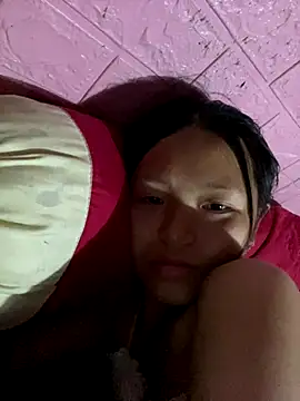 milo bae online show from 5, 11, 2025