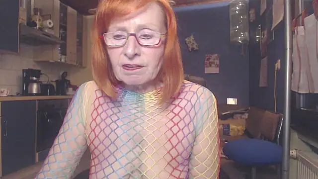 Snapshot of SexySilvie chatting on 13, 2, 2025 SexySilvie online show from 13, 2, 2025