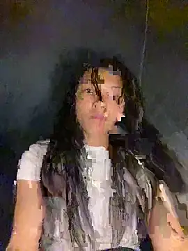 EmLy02 online show from 14, 10, 2025