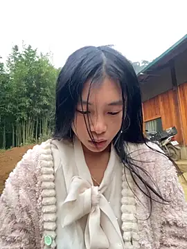 EmLy02 online show from 21, 11, 2025