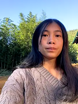 EmLy02 online show from 29, 11, 2025