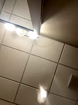 Snapshot of kev0n2389 chatting on 10, 9, 2025 kev0n2389 online show from 10, 9, 2025