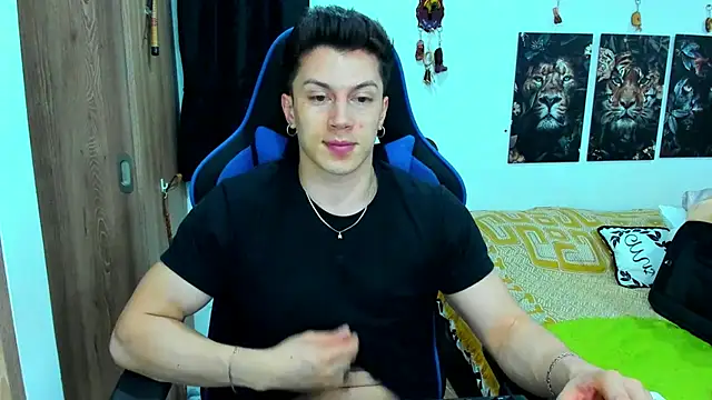 Snapshot of javiersexymann chatting on 5, 1, 2025 javiersexymann online show from 5, 1, 2025