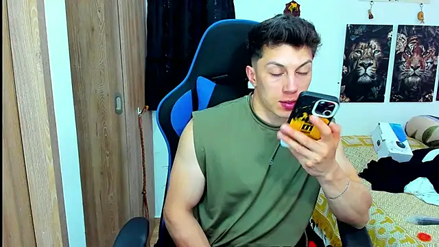 Snapshot of javiersexymann chatting on 21, 1, 2025 javiersexymann online show from 21, 1, 2025