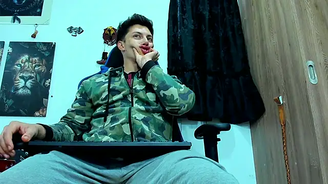 Snapshot of javiersexymann chatting on 25, 2, 2025 javiersexymann online show from 25, 2, 2025