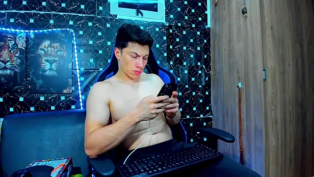 Snapshot of javiersexymann chatting on 18, 9, 2025 javiersexymann online show from 18, 9, 2025