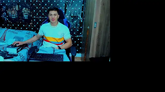 Snapshot of javiersexymann chatting on 4, 12, 2025 javiersexymann online show from 4, 12, 2025