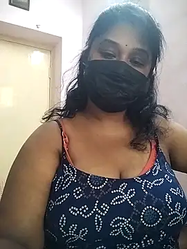 Snapshot of chaitara-reddy chatting on 2, 12, 2025 chaitara-reddy online show from 2, 12, 2025