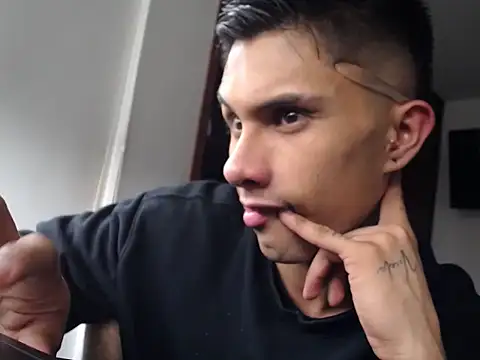 Manuel99boy online show from 27, 9, 2025