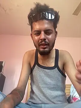 Snapshot of gets1998 chatting on 24, 11, 2025 gets1998 online show from 24, 11, 2025