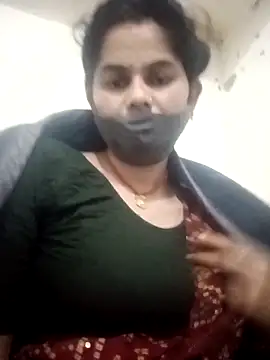 JULEE-740 online show from 14, 11, 2025