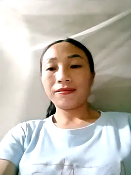 lucybaby00 online show from 4, 10, 2025