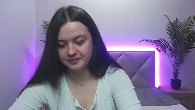 Snapshot of MavkaCute chatting on 18, 11, 2025 MavkaCute online show from 18, 11, 2025