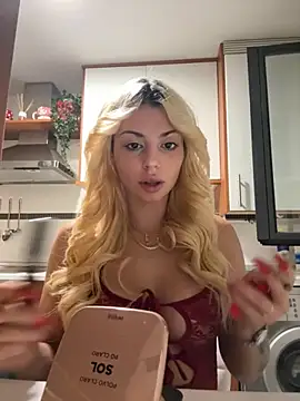 Snapshot of NoeliaGarcia17 chatting on 2, 10, 2025 NoeliaGarcia17 online show from 2, 10, 2025