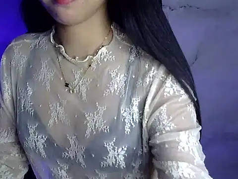 Snapshot of kaira_sharma11 chatting on 14, 11, 2025 kaira sharma11 online show from 14, 11, 2025