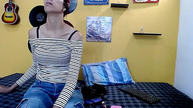 skinnyverus18 online show from 1, 3, 2026