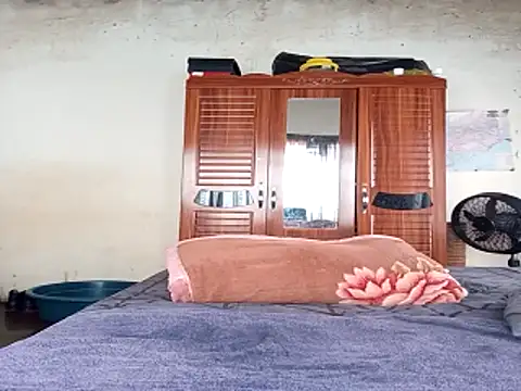 Snapshot of small_D94 chatting on 3, 12, 2025 small D94 online show from 3, 12, 2025