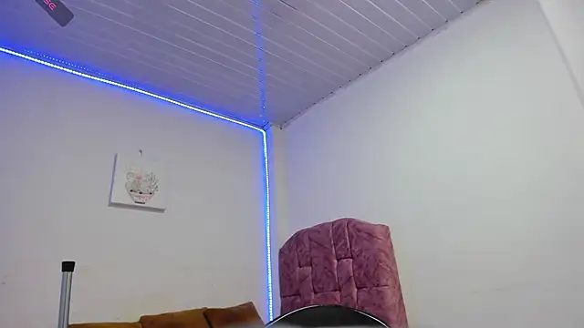 Snapshot of esmeraldaladys chatting on 30, 4, 2026 esmeraldaladys online show from 30, 4, 2026