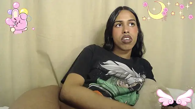 Snapshot of princessoriana chatting on 1, 7, 2026 princessoriana online show from 1, 7, 2026