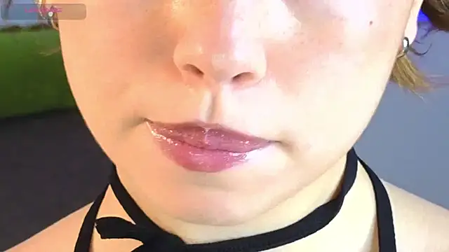 Snapshot of Hanny_babyy chatting on 27, 9, 2025 Hanny babyy online show from 27, 9, 2025