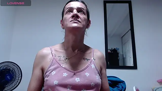 AllysonStonne online show from 22, 10, 2025