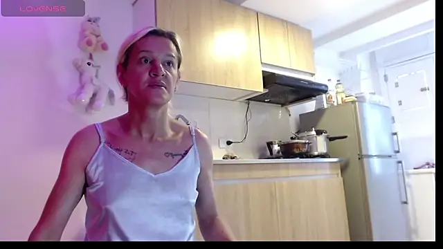 AllysonStonne online show from 27, 3, 2026