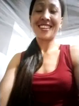 Snapshot of cute_love00 chatting on 18, 9, 2025 cute love00 online show from 18, 9, 2025