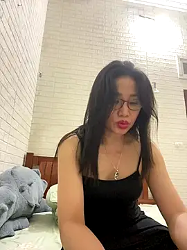 Vitamin sexy online show from 13, 10, 2025