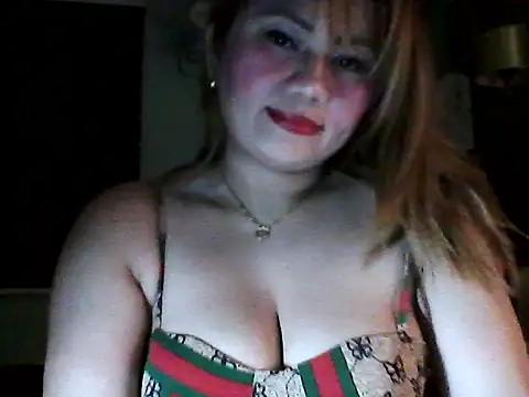Snapshot of Miss_Heart chatting on 20, 9, 2025 Miss Heart online show from 20, 9, 2025