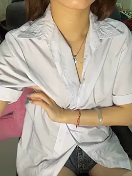 Snapshot of Meo-210123 chatting on 29, 9, 2025 Meo-210123 online show from 29, 9, 2025