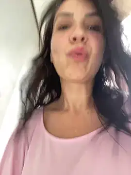 AlyaRei online show from 25, 5, 2026