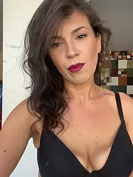 AlyaRei online show from 13, 6, 2026