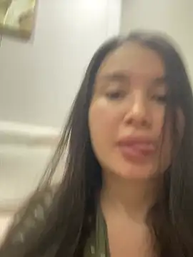 LexeeLuv online show from 19, 4, 2026