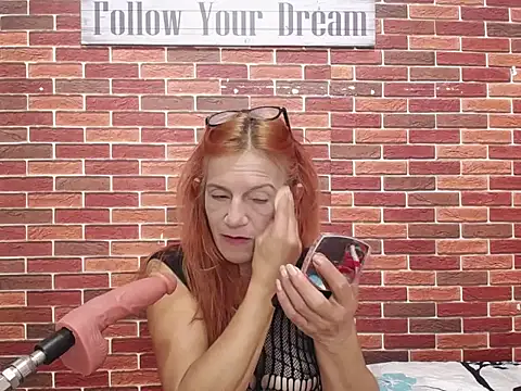 Snapshot of cucha_sexy_hard_69 chatting on 14, 9, 2025 cucha sexy hard 69 online show from 14, 9, 2025